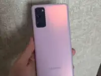 Продам samsung s20fe В идеальном состоянии 128гб