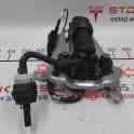 Зап. части для авто Tesla. Кронштейн компрессора (металл) Tesla model SBB AIR SUSP COMPRESSOR BR, фотография 4
