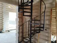 Лестницы металл и дерево