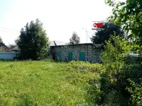 Здание магазина рядом сразу с двумя озерами - Нарочь и Мястро, фотография 9