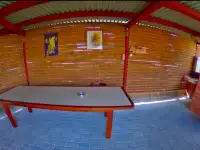 Крытая беседка в агроусадьбе 