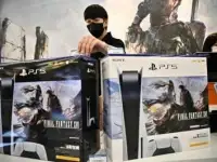 Sony PlayStation 5 Disc Slim Console With Extra DualSense wireless Controller  FC 25 Game, 1TB, 4K Gaming, HDR, Ray Tra