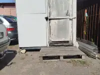 Бытовка, вагончик, времянка