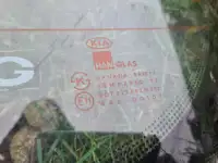 Заднее стекло Kia Clarus, фотография 5