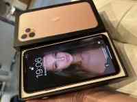 Продам iPhone 11 Pro Max 256 золотой