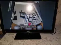 Телевизор 24 дюйма., фотография 2