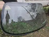 Заднее стекло Kia Clarus, фотография 2