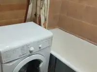 Продается тёплая и уютная трёхкомнатная квартира в кирпичном доме и благоустроенном районе с развитой инфраструктурой!, фотография 9