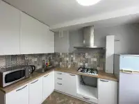 Квартира на сутки в Марьиной Горке, Новая Заря, 29, фотография 2