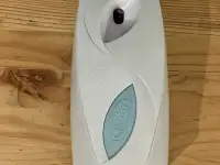 Автоматический Освежитель Воздуха AirWick