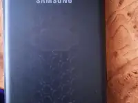 Мобильный телефон Samsung galaxy j17