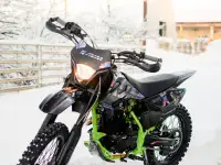 Эндуро мотоцикл AVM BisonX 300, фотография 3