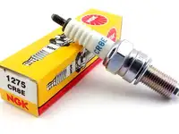 Свеча зажигания ngk cr8e