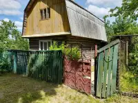 Продам дачный участок с домом, постройками, теплицей 2х4м,есть яблони, вишни, черешни, смородина, поречки.
