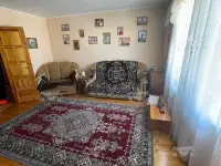 Трехкомнатная квартира б-р Юности 81