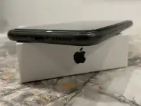 Смартфон Apple iPhone 11 64GB (черный), фотография 7