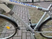 Продам велосипед MCKENZIE TRAVEL-300, фотография 2