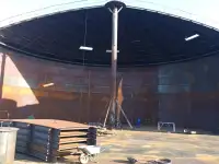 Слесарь