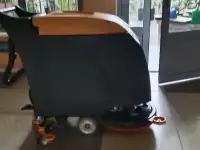 Поломоечная машина