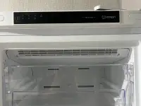 Продам морозильник Indesit, фотография 2