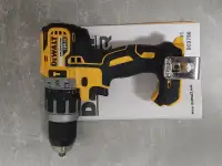 Дрель-шуруповёрт Dewalt Dcd796, фотография 2