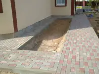 Укладка тротуарной плитки, благоустройство территории, ландшафтный дизайн, отмостка, дорожки, стоянки, тротуары, борта,, фотография 8