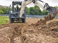 Копка траншей экскаватор Terex 860