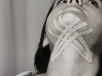 Депиляция воском, тейпирование, фотография 11