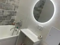 СДАЁТСЯ КВАРТИРА НА СУТКИ, южный микрорайон, фотография 2