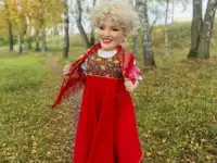 Ростовая кукла звезда эстрады Надежда Кадышева.