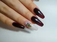 Маникюр, педикюр