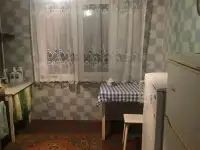 Продается 3-комнатная квартира, Молодежная 153