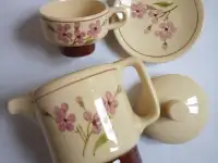 Кофейно-чайный сервиз из ФРГ на 12 персон, фотография 2