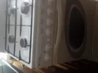 Продаю газовую плиту б/у.