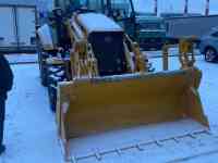Продается экскаватор-погрузчик SDLG B877F