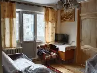 2 - комнатную квартиру продаю, метро Пушкинская