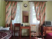 Продам пол дома, Жлобинская 1-я ул 10, фотография 3