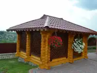 Беседка из оцилиндрованного или рубленного бревна, фотография 6