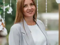 Ведущая торжеств Фаниполь