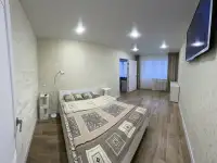 Посуточно 3хкомнатная квартира с видом на площадь Победы, фотография 8