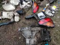Запчасти на Mazda 323 BA, фотография 4