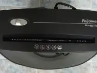 Уничтожитель бумаги (шредер) Fellowes P-SM, фотография 2