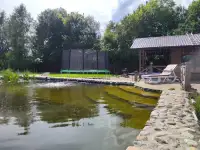 Современная усадьба с баней у экопруда  для вечеринок и семейного отдыха., фотография 2