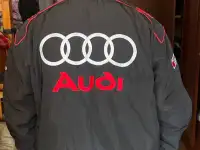 Бомбер Audi, фотография 2