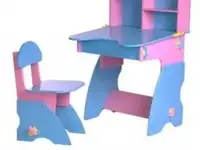 Детский столик б/у
