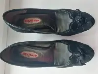 Продам итальянские туфли из натуральной замши