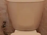 Продам унитаз с бачком., фотография 3