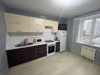 Жилье посуточно по низким ценам, ул.Калиновского, д.5, фотография 1