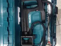Отбойный молоток  Makita в аренду.Узда