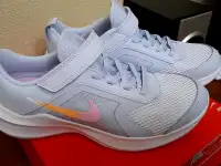 Кроссовки NIKE, фотография 2
